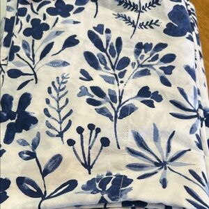 Floral Blue and White Bedding Sheets